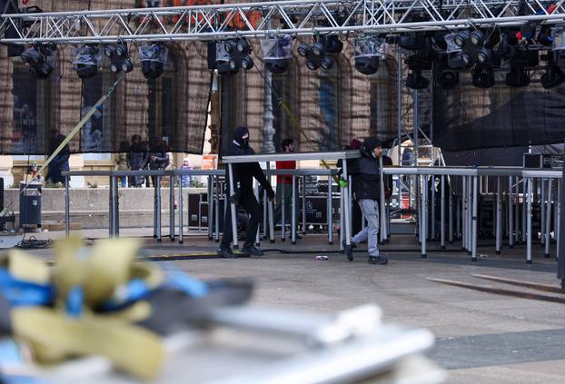 Zagreb: Pozornica za doček Nove godine polako dobiva svoj konačan izgled