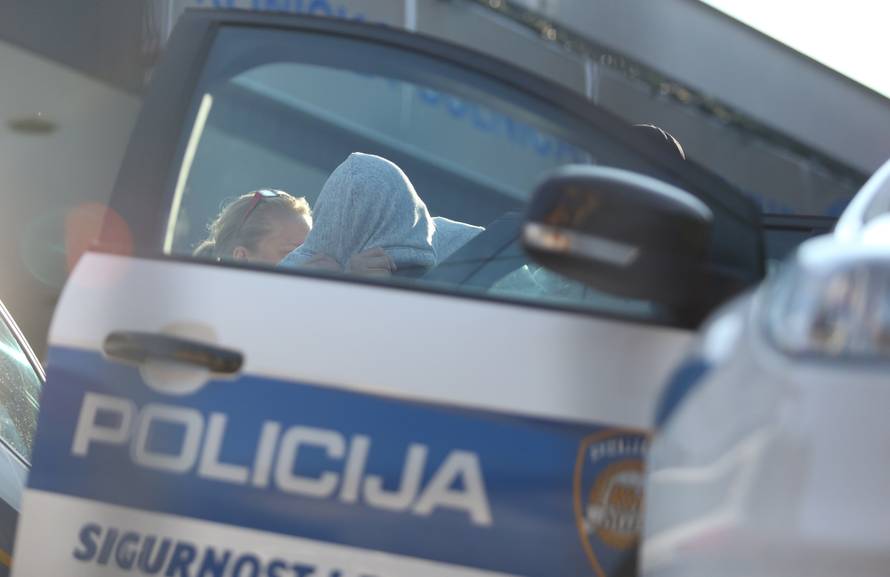 Divljaka štiti njegova mama: ‘Pustite ga na miru, nije kriv...’