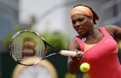 Serena spasila meč loptu protiv Duševine i pobijedila