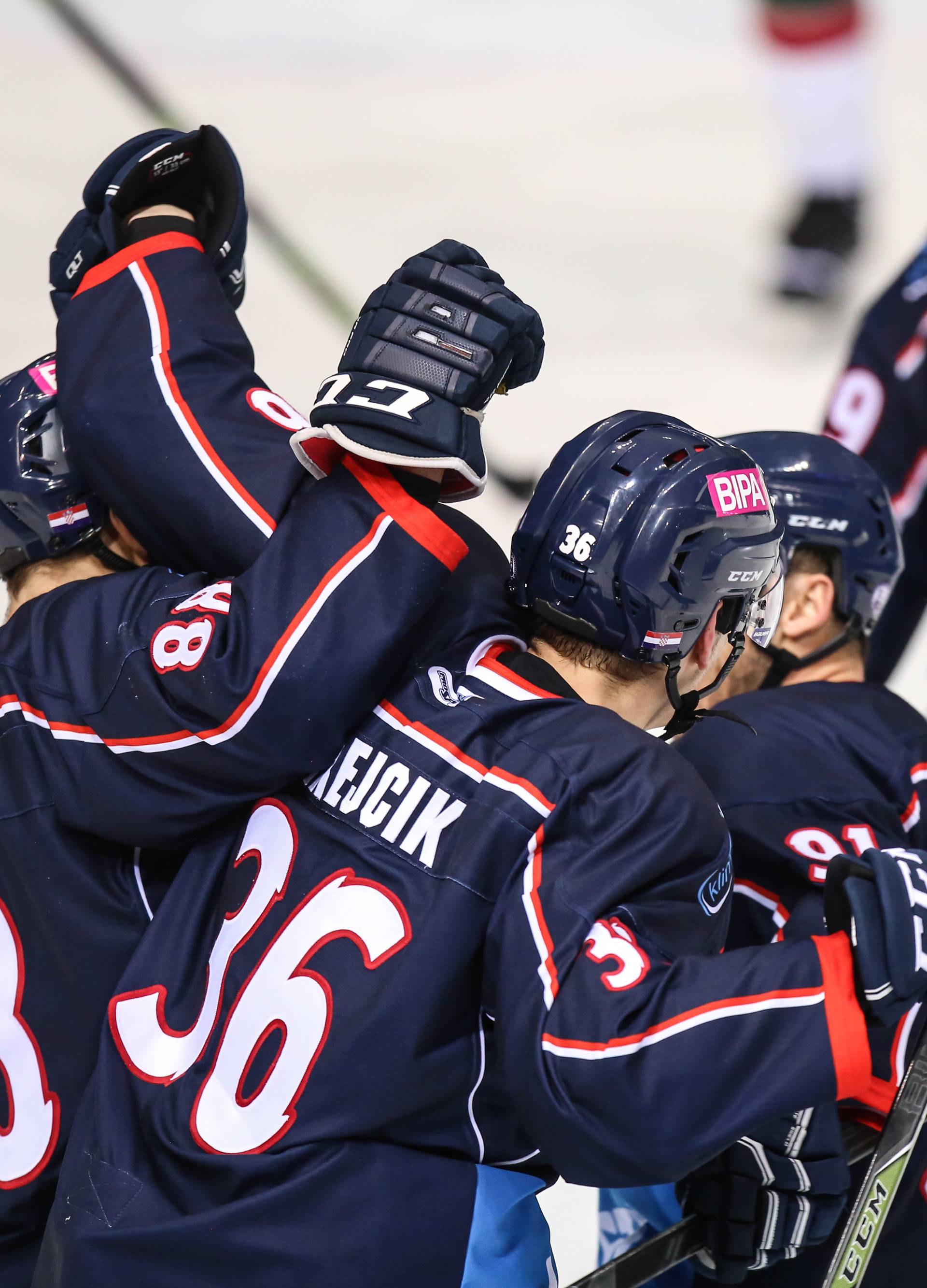 KHL Medvescak - AK Bars