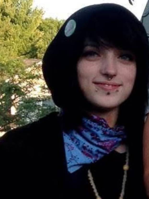 FOTO Djevojka riskirala sljepoću zbog tetovaže očnih jabučica: Izgledam kao riba, ali ne žalim