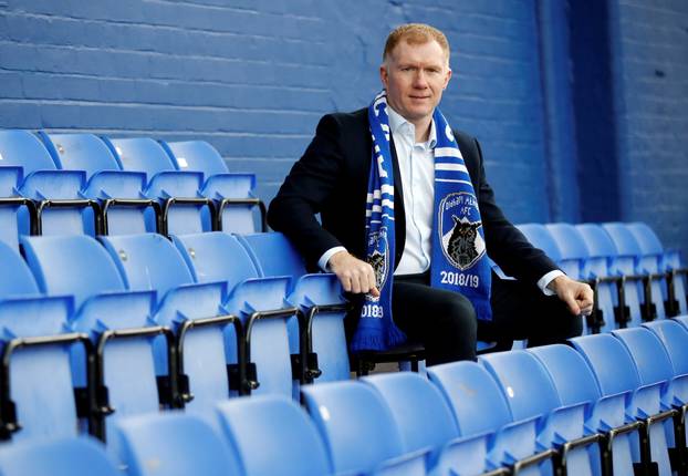 FILE PHOTO: Oldham Athletic - Paul Scholes Press Conference