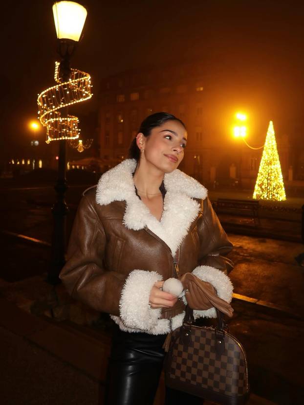 FOTO Zanosna Julija objavila je zaruke s ofenzivcem Dinama