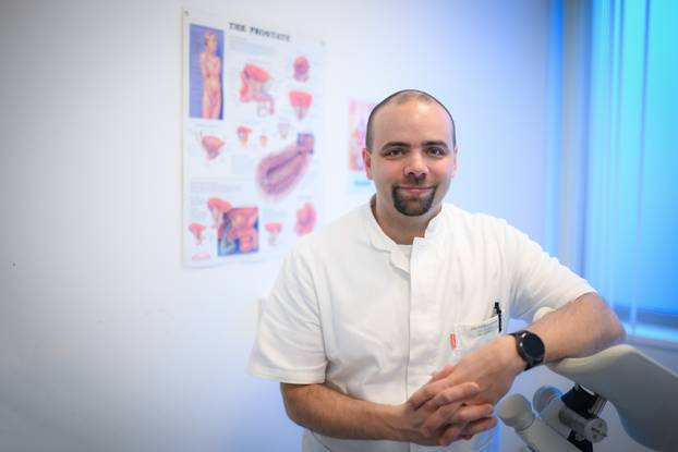Zagreb: Urolog dr. Luka Penezić