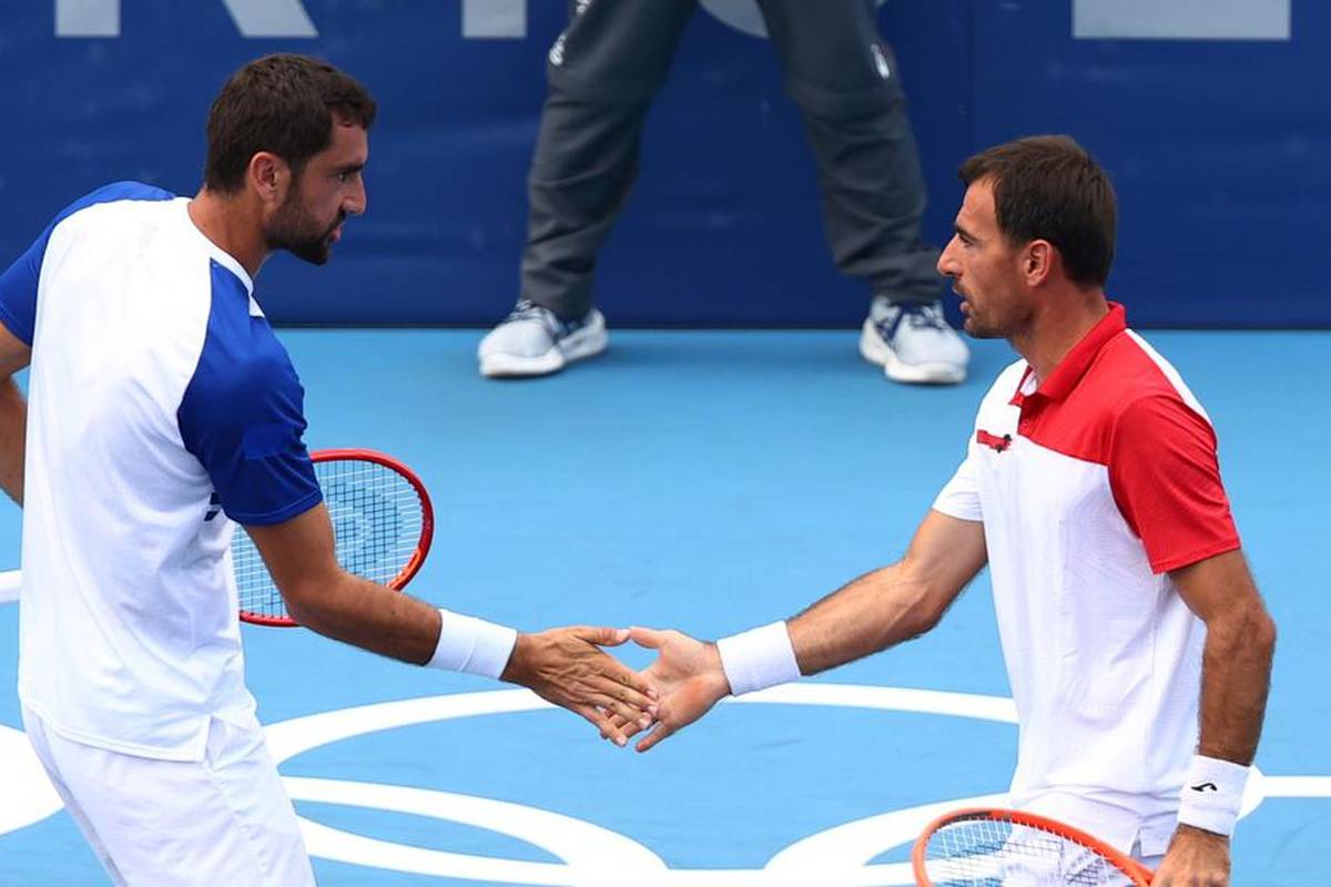 Tennis - Men's Doubles - Semifinal