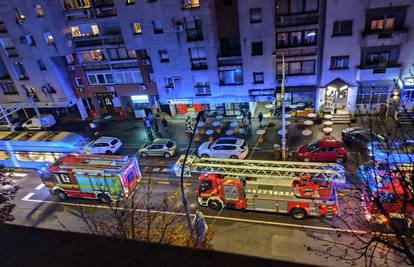 VIDEO Vatrogasci u Zagrebu išli gasiti požar, našli pijane ljude, aktivirali su dvije dimne bombe