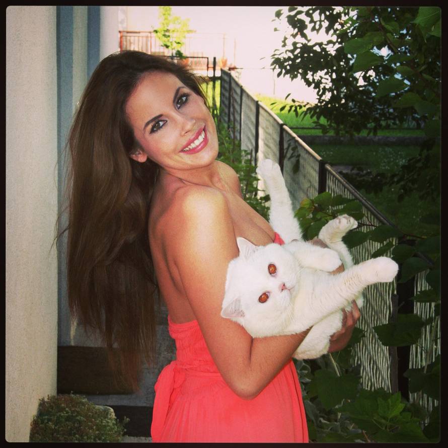 24Ljubimci/Daj šapu