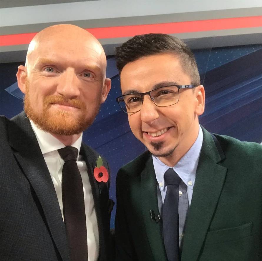 Ambasador zabunom čestitao pornoglumici, postao viralni hit