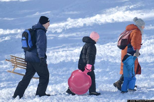 Zagreb: Zimske radosti na Sljemenu