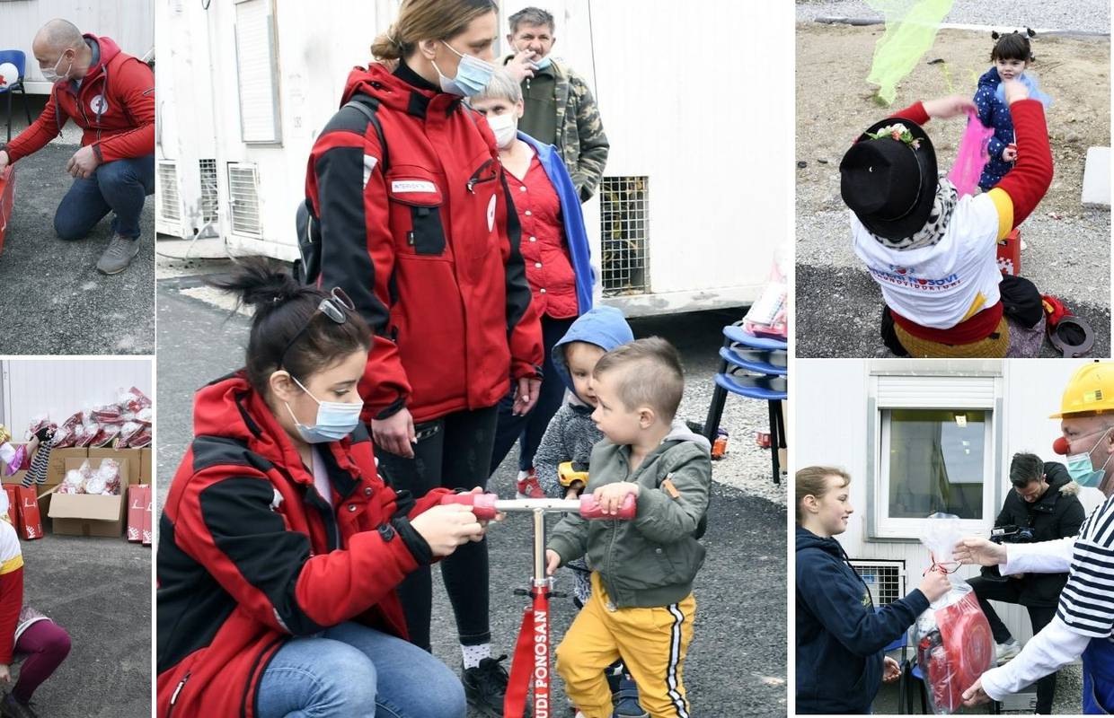 Sreća za malene: Uskrsni darovi iznenadili djecu iz kontejnerskih naselja u Glini, Petrinji i Sisku