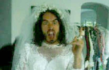 Russell obukao vjenčanicu, Katy odmah objavila sliku