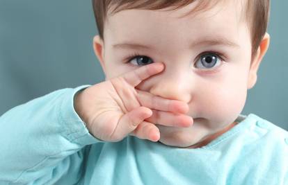 Smatrate li da je bušenje ušiju bebama oblik nasilja? Glasajte