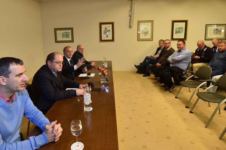 Ribari su malo odahnuli: Dobili odvjetnika, neće platiti kazne