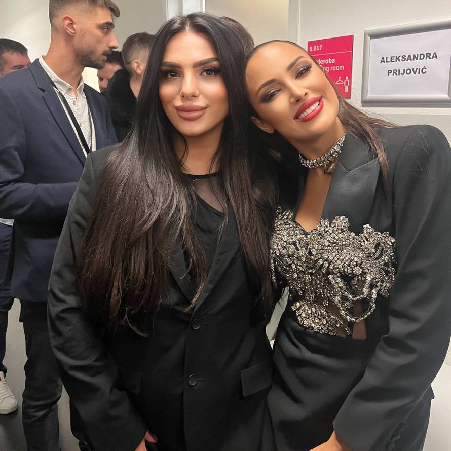 Božo Kralj za 24sata: 'Javljaju mi se oženjeni muškarci, traže diskreciju. Moj dečko se smije!'