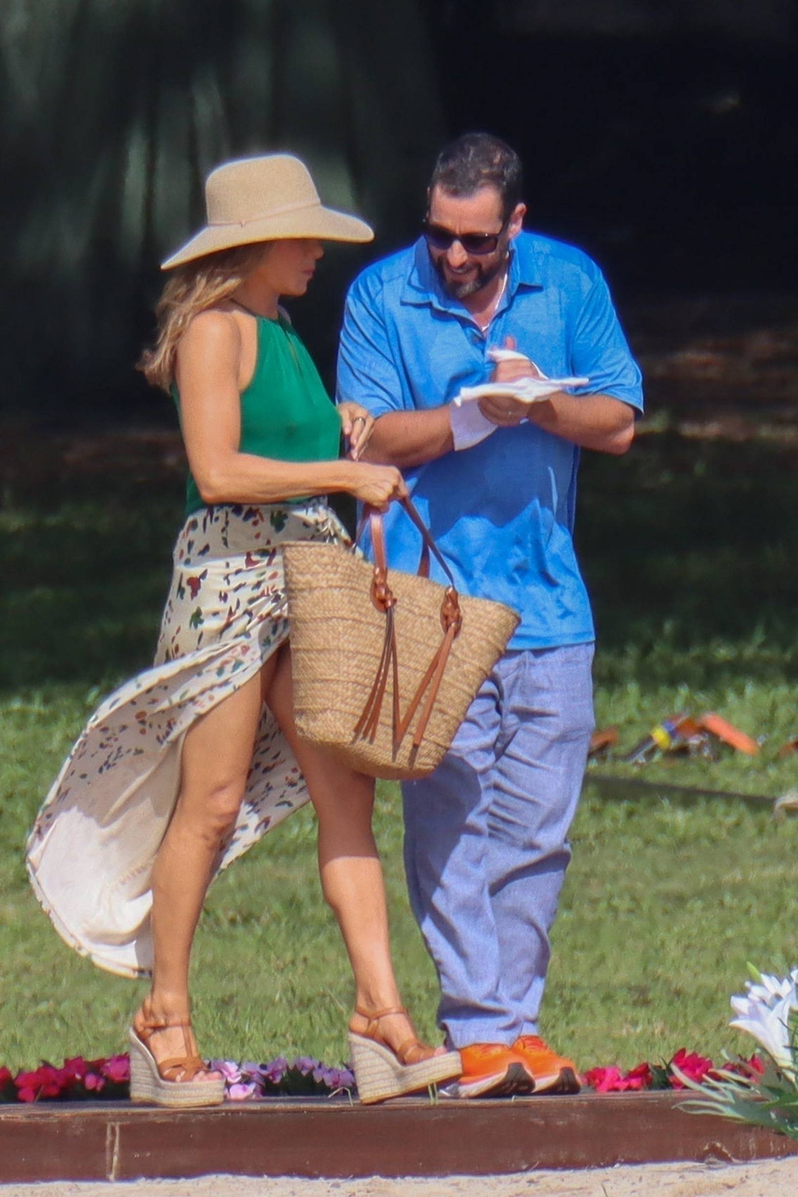 *PREMIUM-EXCLUSIVE* Jennifer Aniston and Adam Sandler spotted on set of Netflix's Murder Mystery 2 for the first time. **WEB EMBARGO UNTIL 3 pm ET on January 18,. 2022**