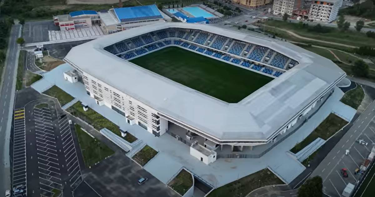 Srbi Napravili Vrhunski Stadion U Loznici Ali Nema Dozvole Voda