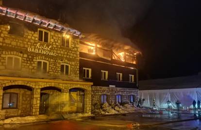 FOTO Ogroman požar 'progutao' je tijekom noći hotel na Vlašiću