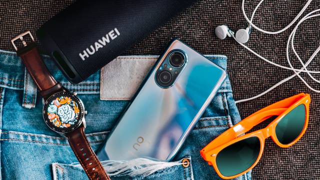 Novi IT par na sceni -  Huawei nova SE 9 i FreeBuds 4i u ponudi koja se teško odbija