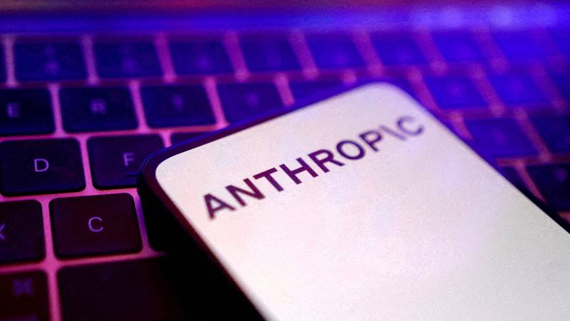 ZABRINJAVAJUĆI INCIDENTI Nakon OpenAI-ja i Anthropic je sam izveo hakerske napade