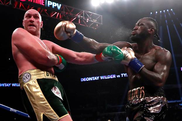 Deontay Wilder v Tyson Fury - WBC World Heavyweight Title