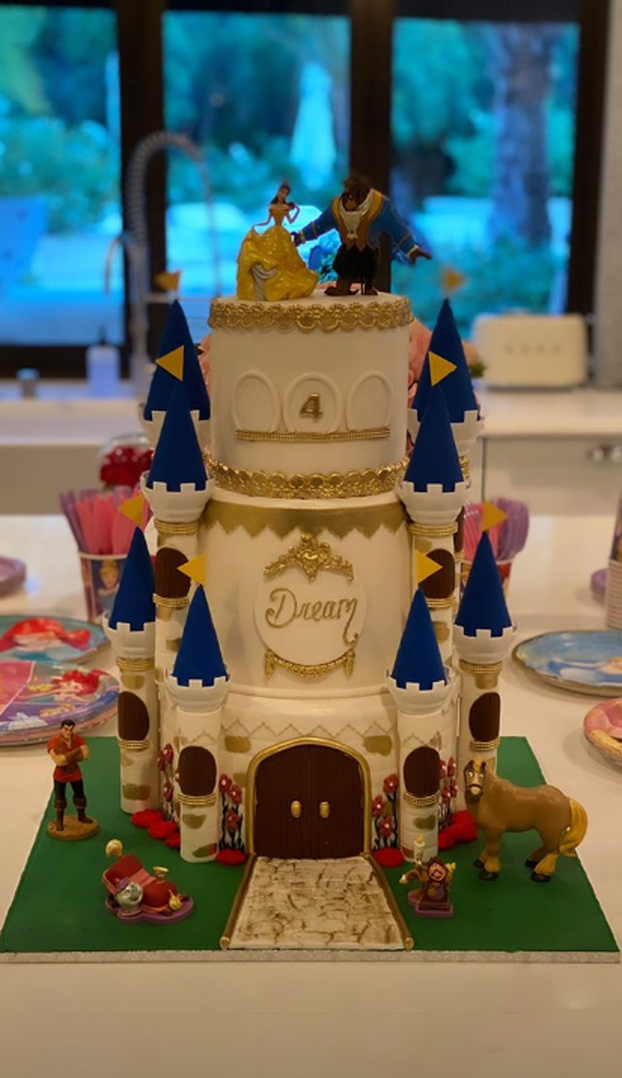 Još jedna raskošna zabava kod Kardashiana: 'Uvijek kičasto'