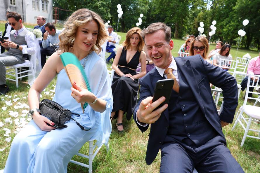 Olga ili Marta - tko će izreći sudbonosno 'da' već u prvoj epizodi novih 'Sjena prošlosti'?