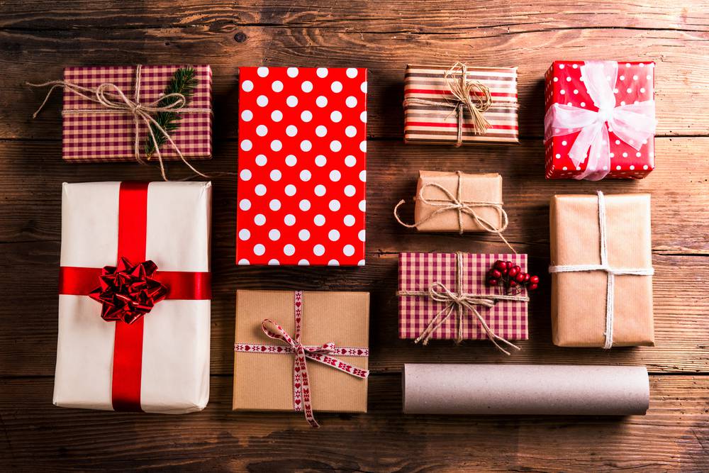 Kako izraditi personaliziranu božićnu kutiju? Evo nekoliko jednostavnih i efektnih ideja