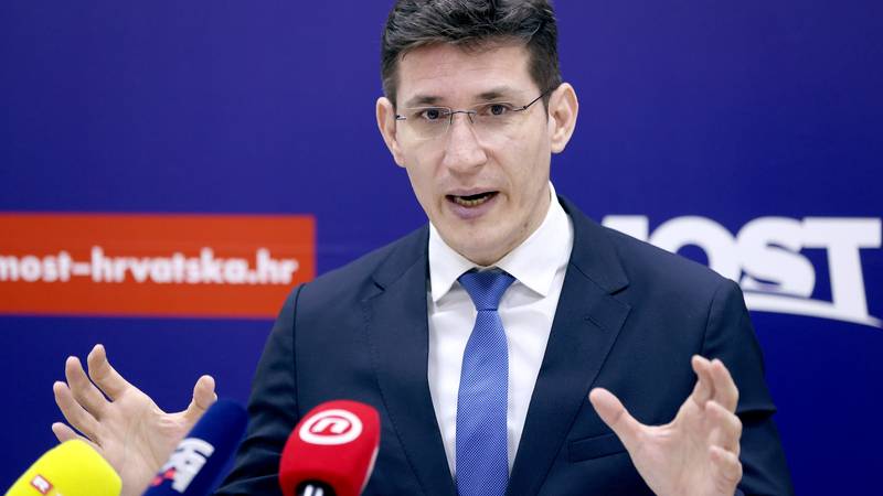 Zvonimir Troskot upozorava: 'U Lici je završilo gotovo milijun tona opasnog otpada...'