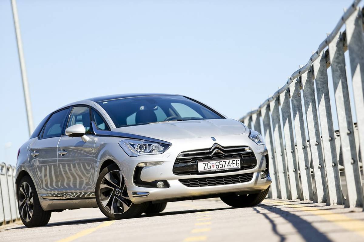 Drugačiji od drugih: Citroënov DS5 prava je ekstravagancija