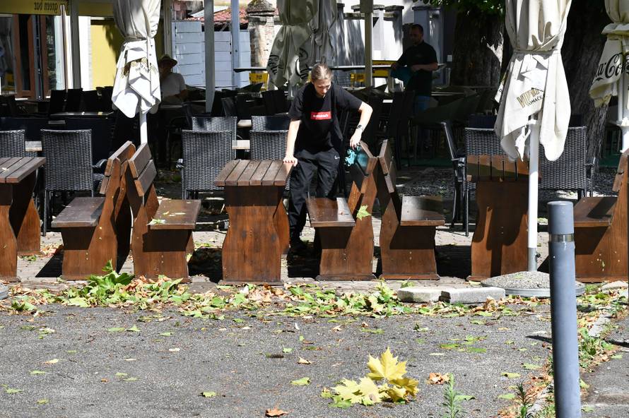 FOTO Dvoje ljudi ozlijeđeno u oluji koja je poharala Zagreb, velika šteta i u Slavoniji...