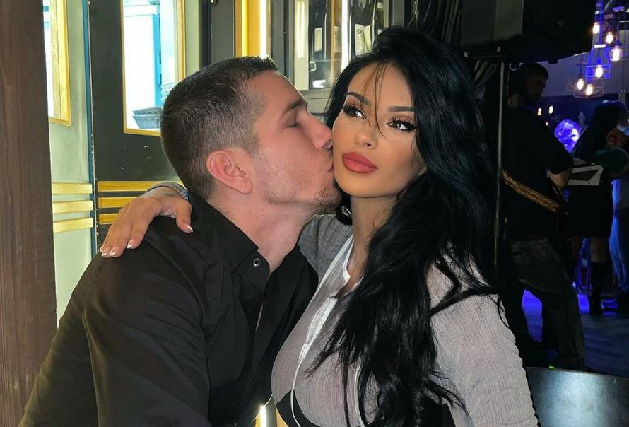 Kastratijeva Anđela rodila je curicu: Dobrodošla nam Indiah!