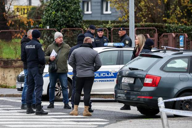 Zagreb: Započeo je očevid nebodera Vjesnik