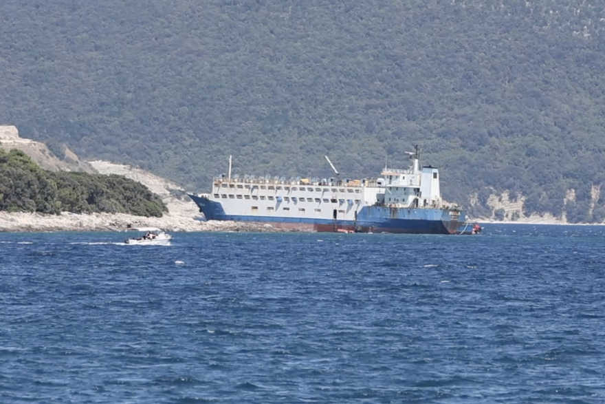 Započela finalna faza uklanjanja broda Deala iz Raškog zaljeva