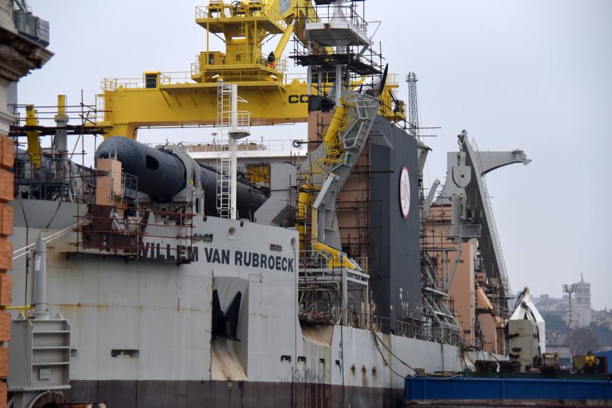 Jaružalo platili 920 mil. kuna, sad će za njega dobiti 500 mil.