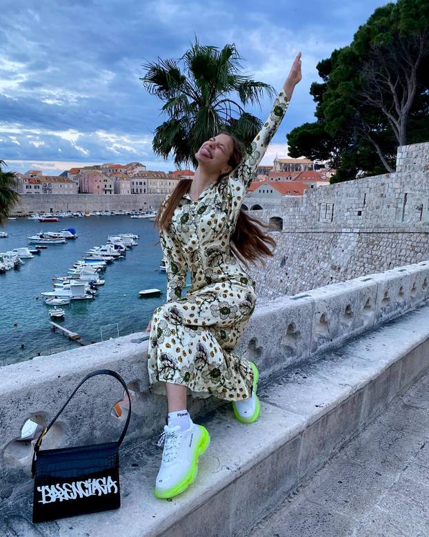 FOTO 'Trogirska Heidi Klum' na Poljudu: Voli Hajduk i brze aute, a zavidi joj i Victoria Beckham