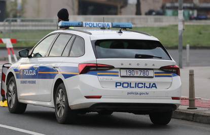 Pijani biciklist vrijeđao policajca u Novoj Gradiški. Prijetila mu kazna 4000 eura. 'Mamu ti j...'