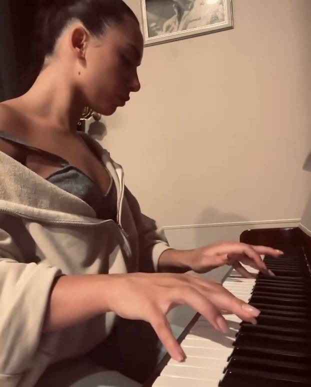 FOTO Putinova ljubimica imala je velike planove. Morala je na operaciju i tu joj je počeo pakao