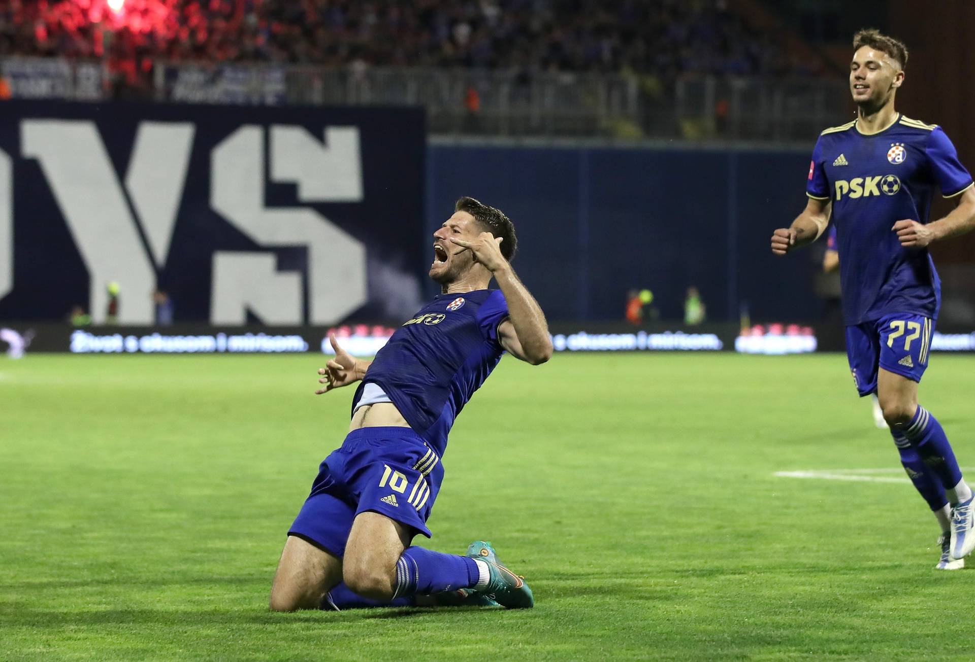 Dinamo poveo protiv Hajduka, Petković zabio za 1:0