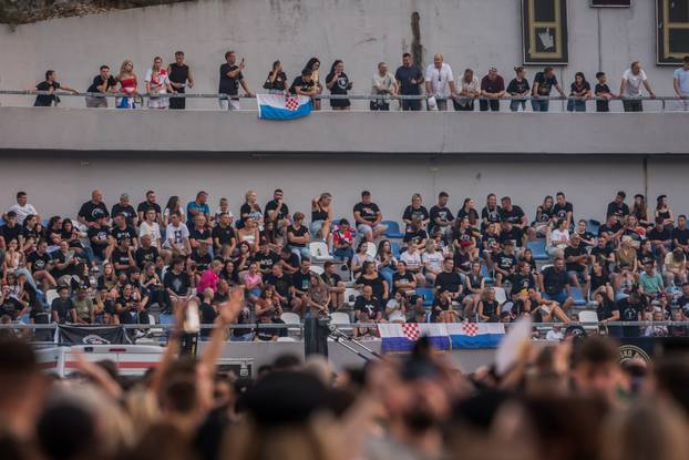 Atmosfera u Imotskom uoči koncerta Marka Perkovića Thomsona