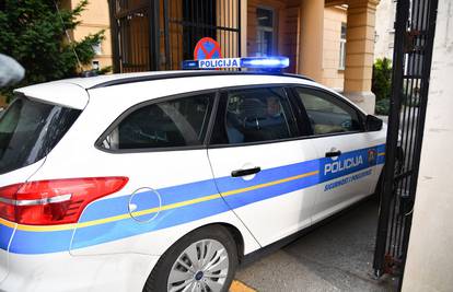 Uz 3 policajca uhitili i pročelnicu Vrbovskog. Gradonačelnik: 'Pretpostavljam o čemu je riječ'