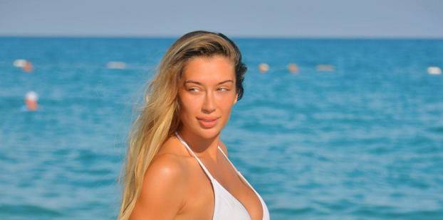 FOTO Regionalne zvijezde imaju duet! Utegnute u crno oduševile svoje fanove na Instagramu