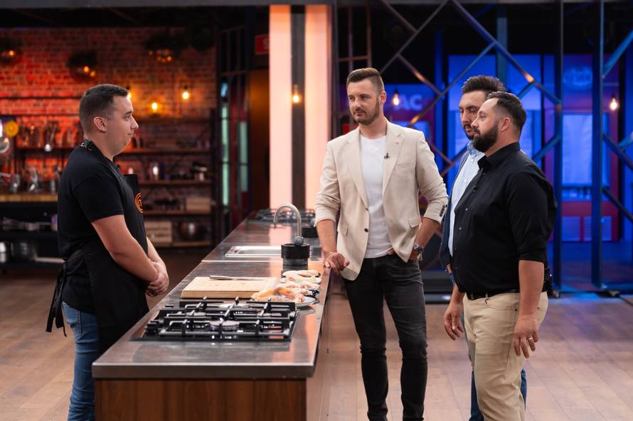 Eliasa svladale emocije usred stres testa: 'Nedostaju mi obitelj, žena i djeca...'