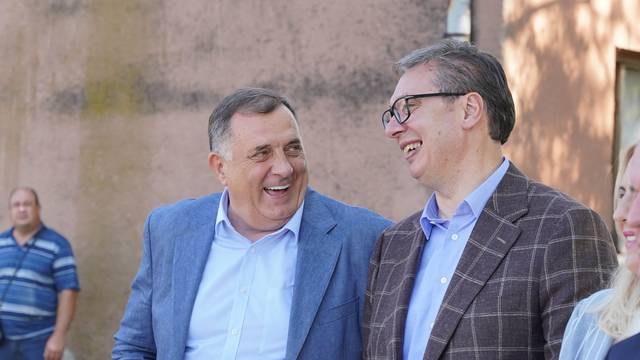 Banja Luka: Dodik, Vučić i Cvijanović obišli novoizgrađeni vrtić "Srbija"