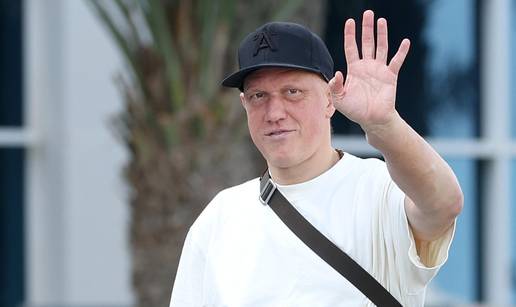 Dr&zcaron;i se, legendo! Klasni&cacute; zavr&scaron;io u bolnici zbog nove bakterije...