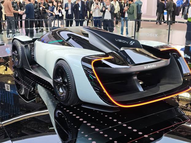 FOTO Ovo je Xiaomi Vision GT: Brutalnu superjurilicu moći ćete voziti i vi, u Gran Turismu