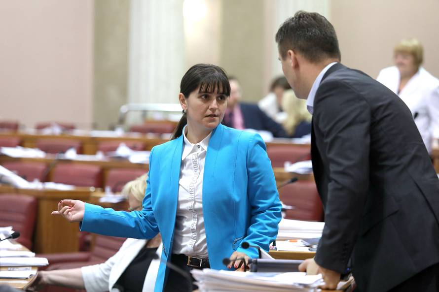 'Zbog otkaza u Konzumu tražit ćemo ostavku ministrice Dalić'