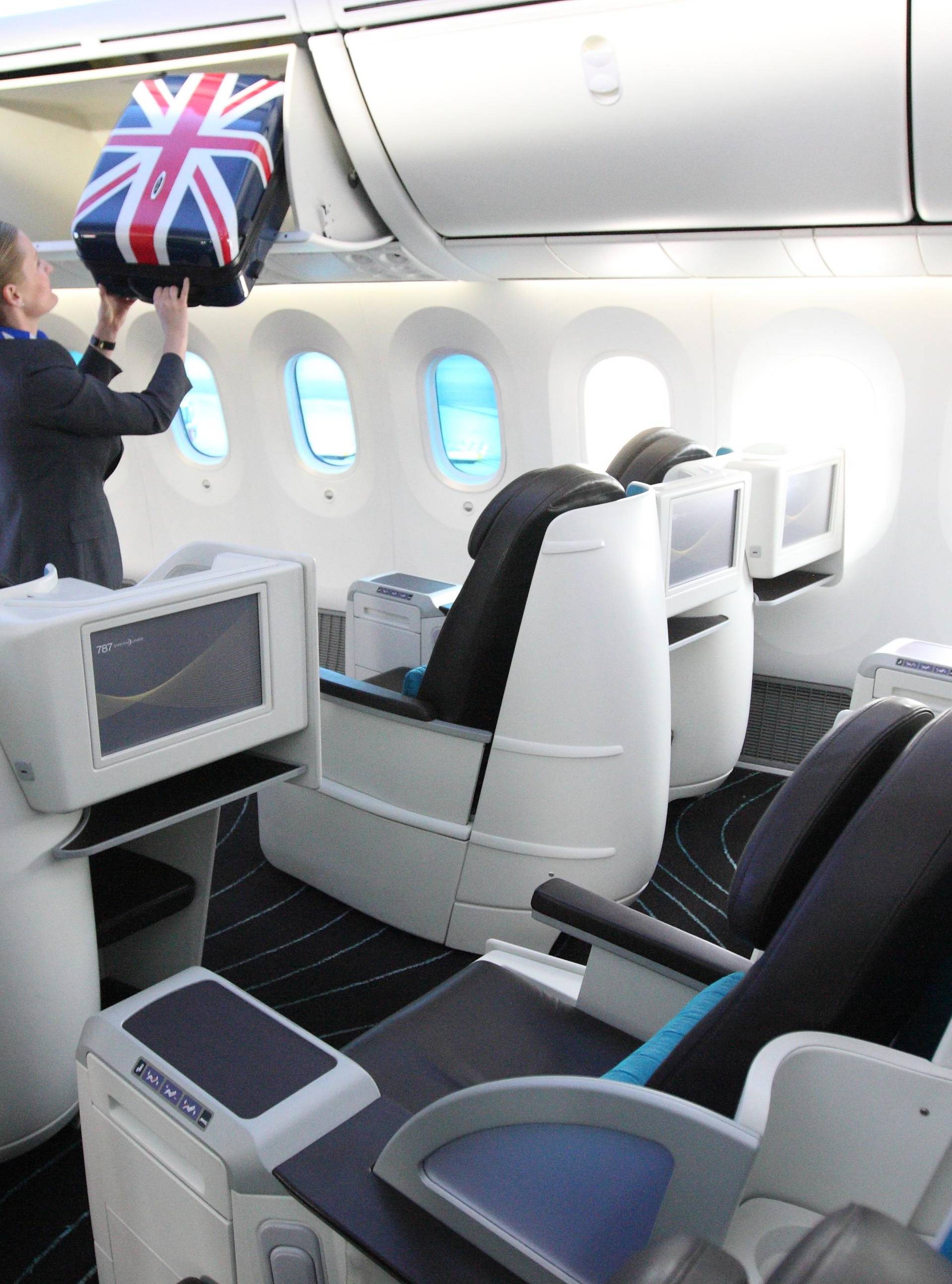 Boeing 787 Dreamliner UK tour