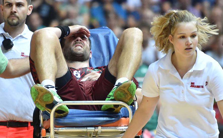 Wetzlar:: Drago Vukovi? izgubio svijest na otvaranju Bundeslige , spasio ga lije?nik