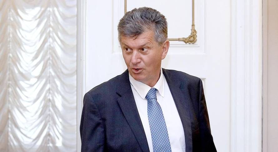 'Poskupljenjem alkohola, ali i cigareta zaštitit ćemo djecu...'