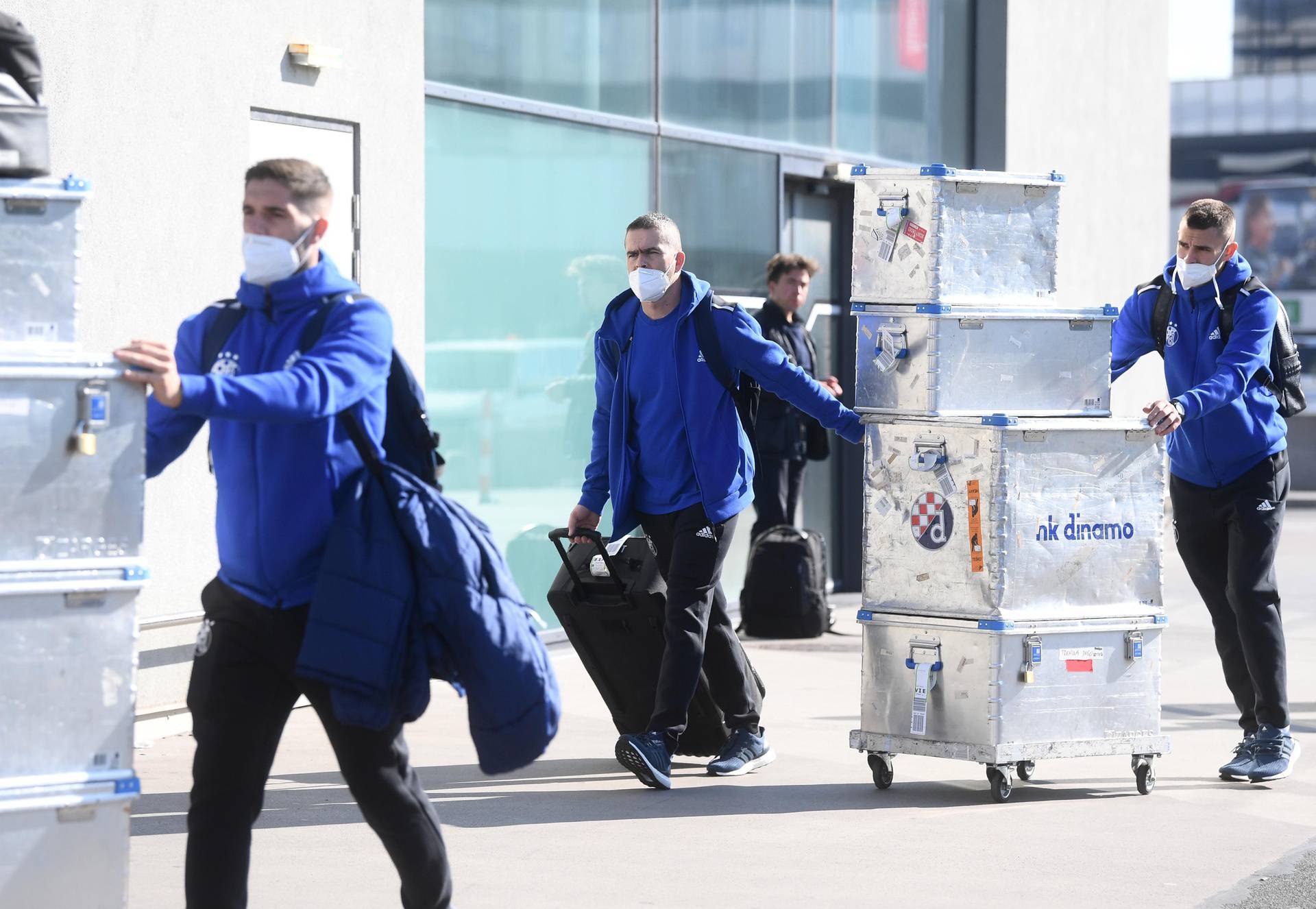 Igrači GNK Dinamo stigli u Beč gdje će odigrati utakmicu s MD Rapid 
